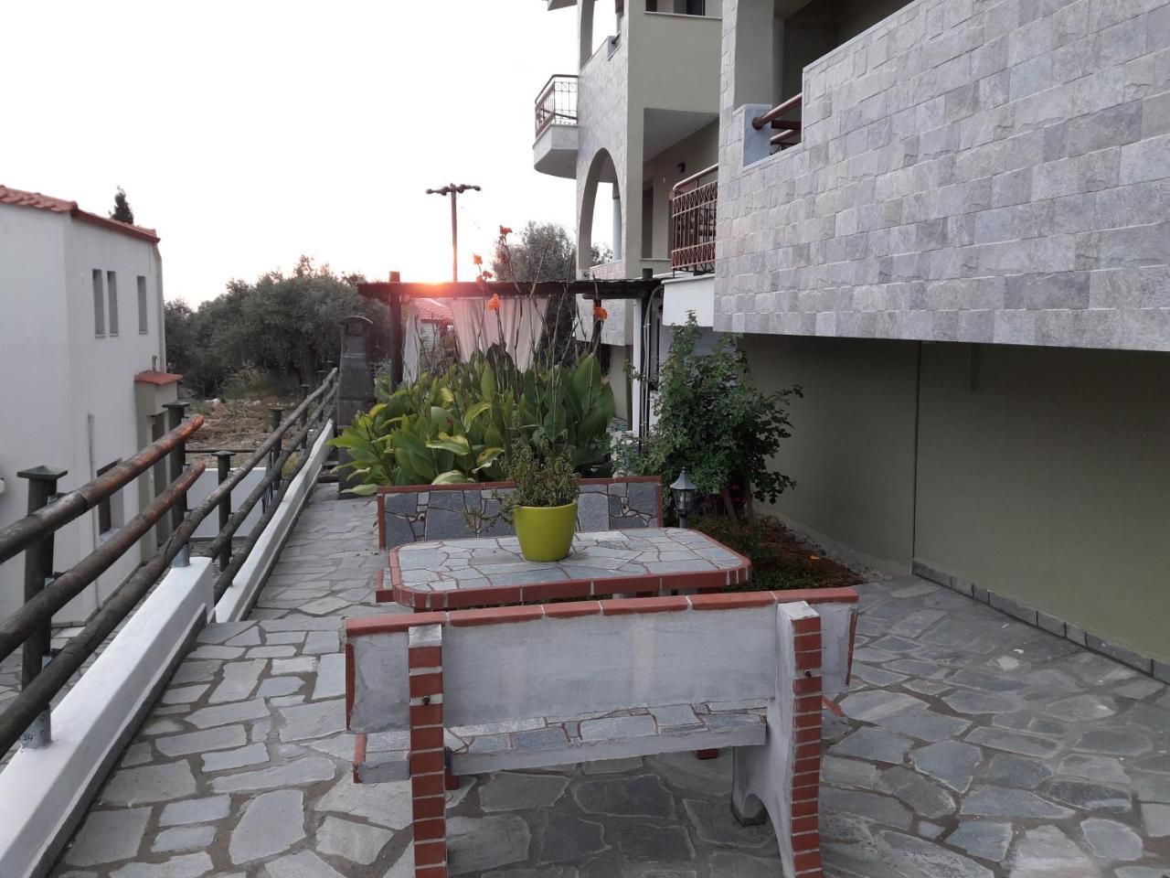 Villa Oliva Astris Bagian luar foto