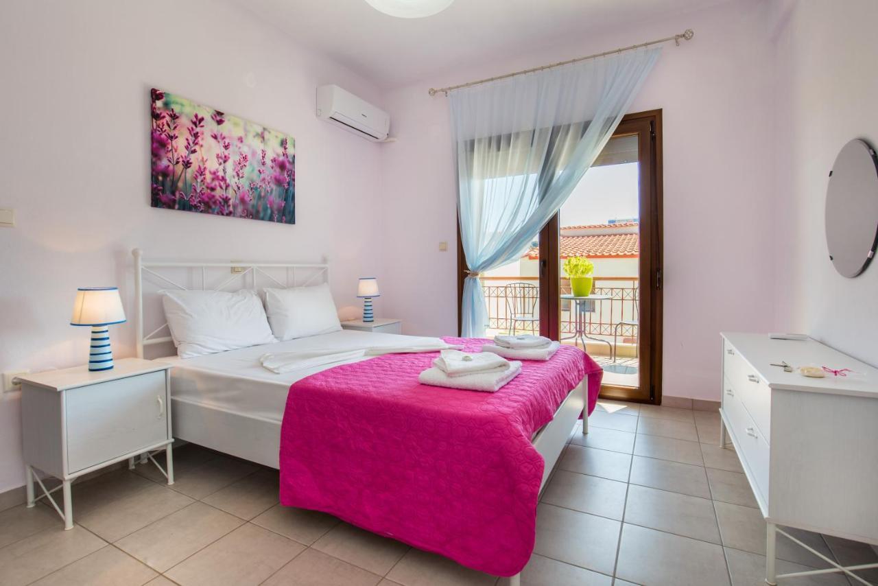 Villa Oliva Astris Bagian luar foto