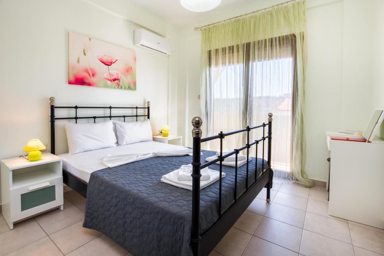 Villa Oliva Astris Bagian luar foto