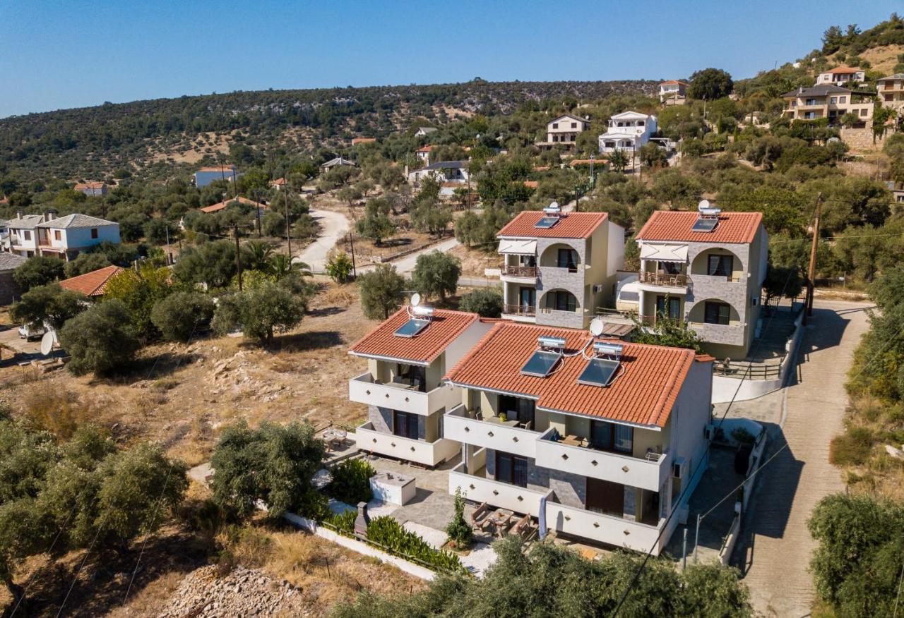 Villa Oliva Astris Bagian luar foto