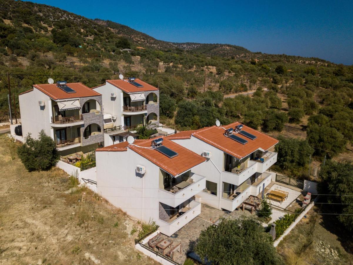 Villa Oliva Astris Bagian luar foto
