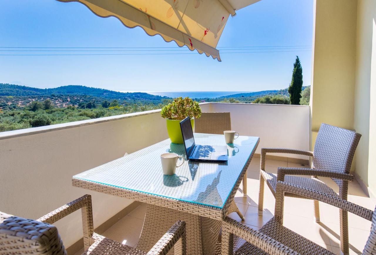 Villa Oliva Astris Bagian luar foto