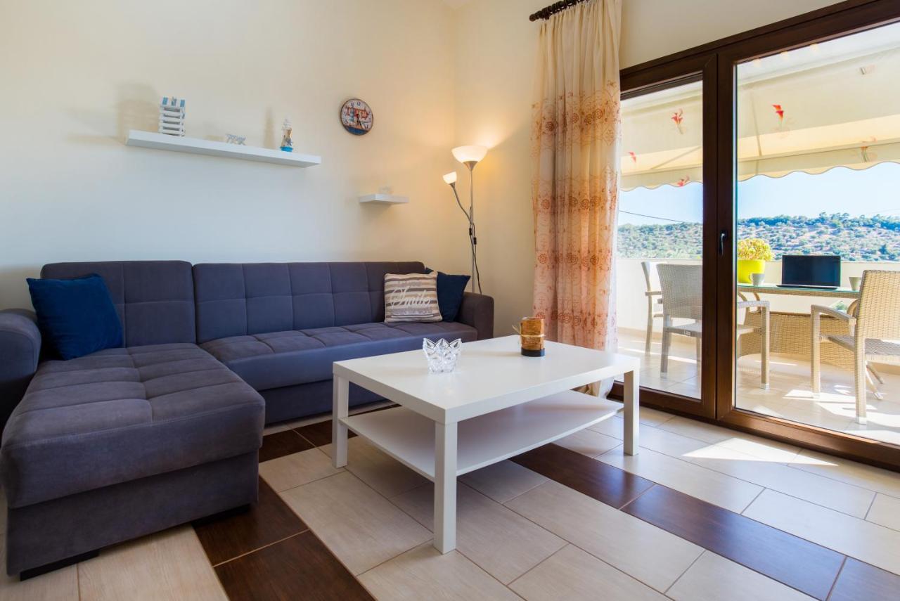 Villa Oliva Astris Bagian luar foto